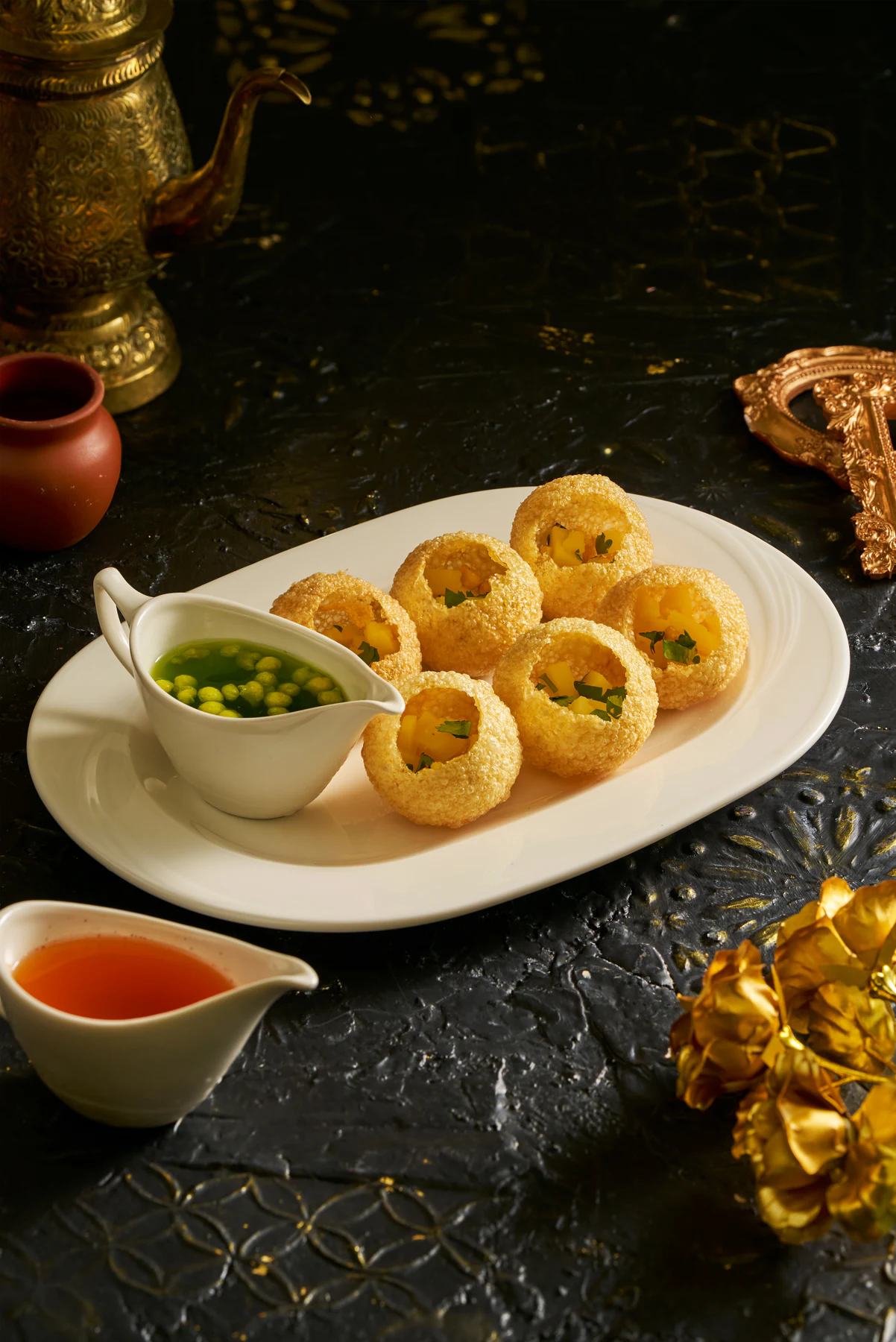 Pani puri with chutneys